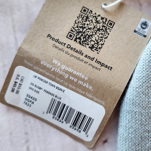 NWT Patagonia "Lightweight Powder Town Beanie" OG Rugby Stripe Blue Grey Pom Hat - Picture 6 of 10